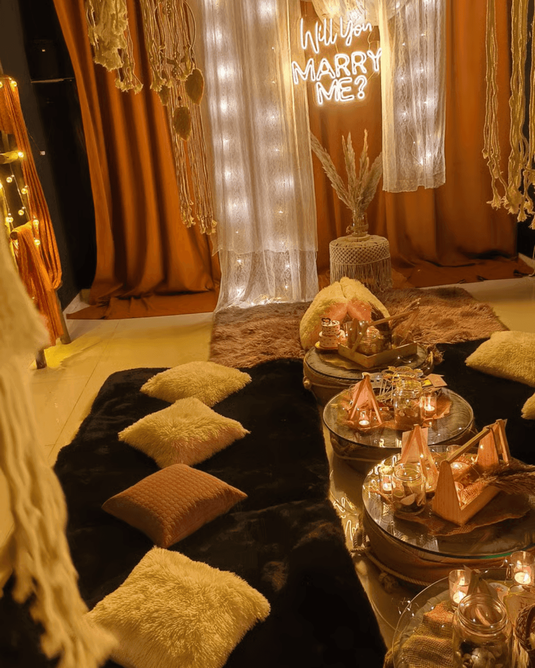 Private Cabin Date: The Ultimate Intimate Experience